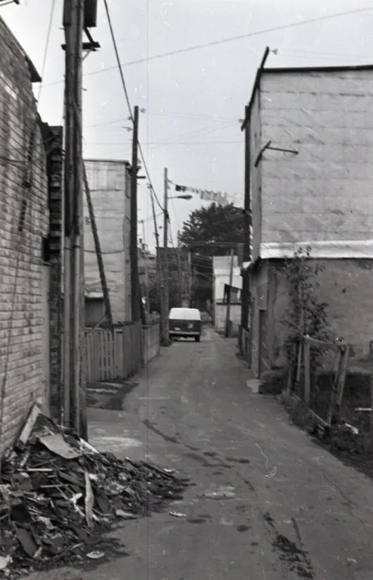 hangars et ruelle