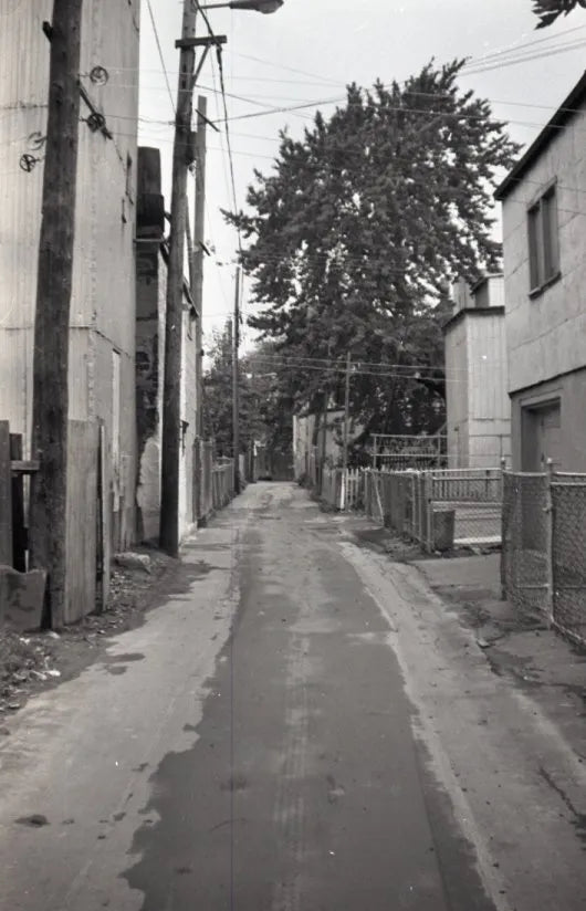 hangars et ruelle