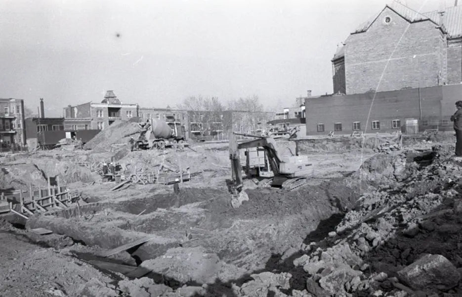 Construction au coin de Desjardins et Lafontaine