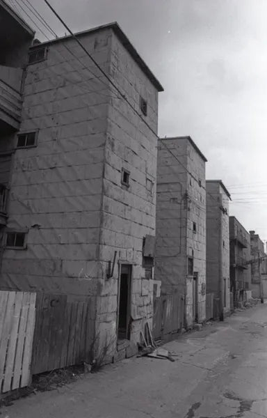 Hangars hagards