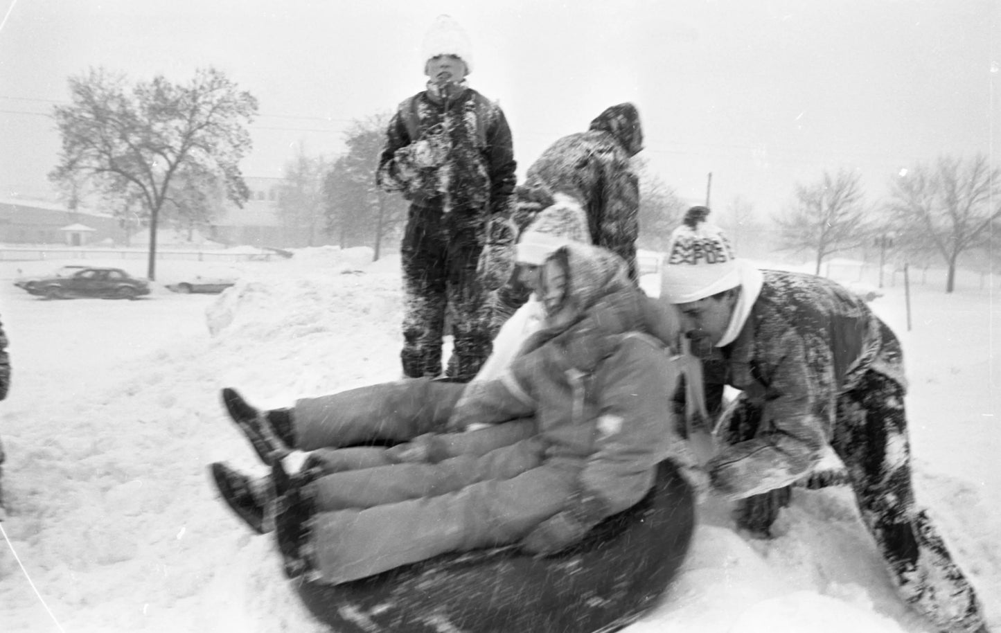Glissade sur tripe l'hiver