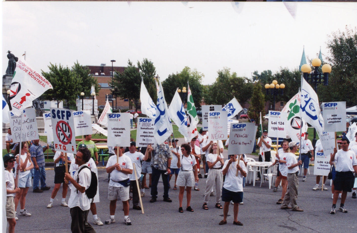 Manifestation du Syndicat des fonctionnaires municipaux de Montréal