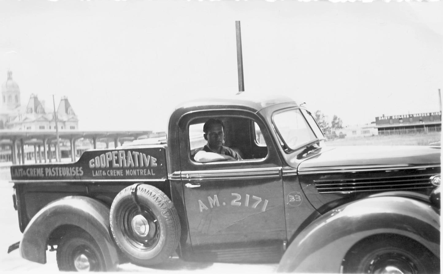 Camion de livraison de lait Coopérative Montréal