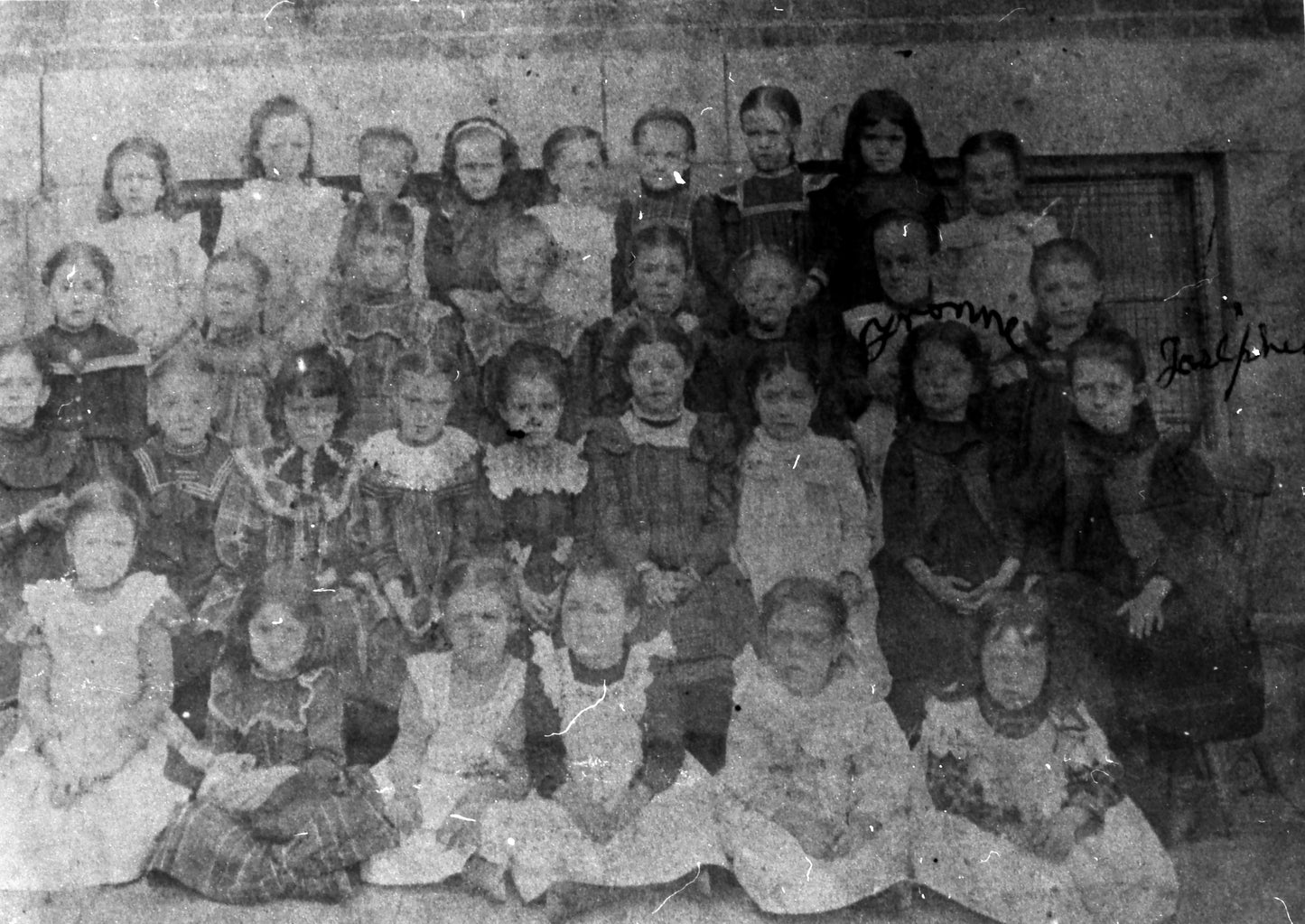 Jeunes élèves en 1890