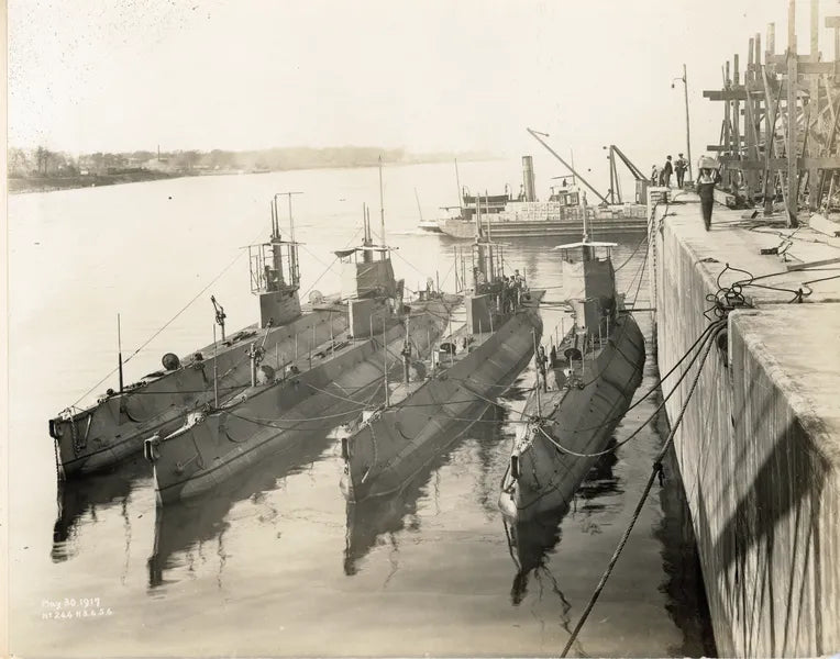 Quatre sous-marins