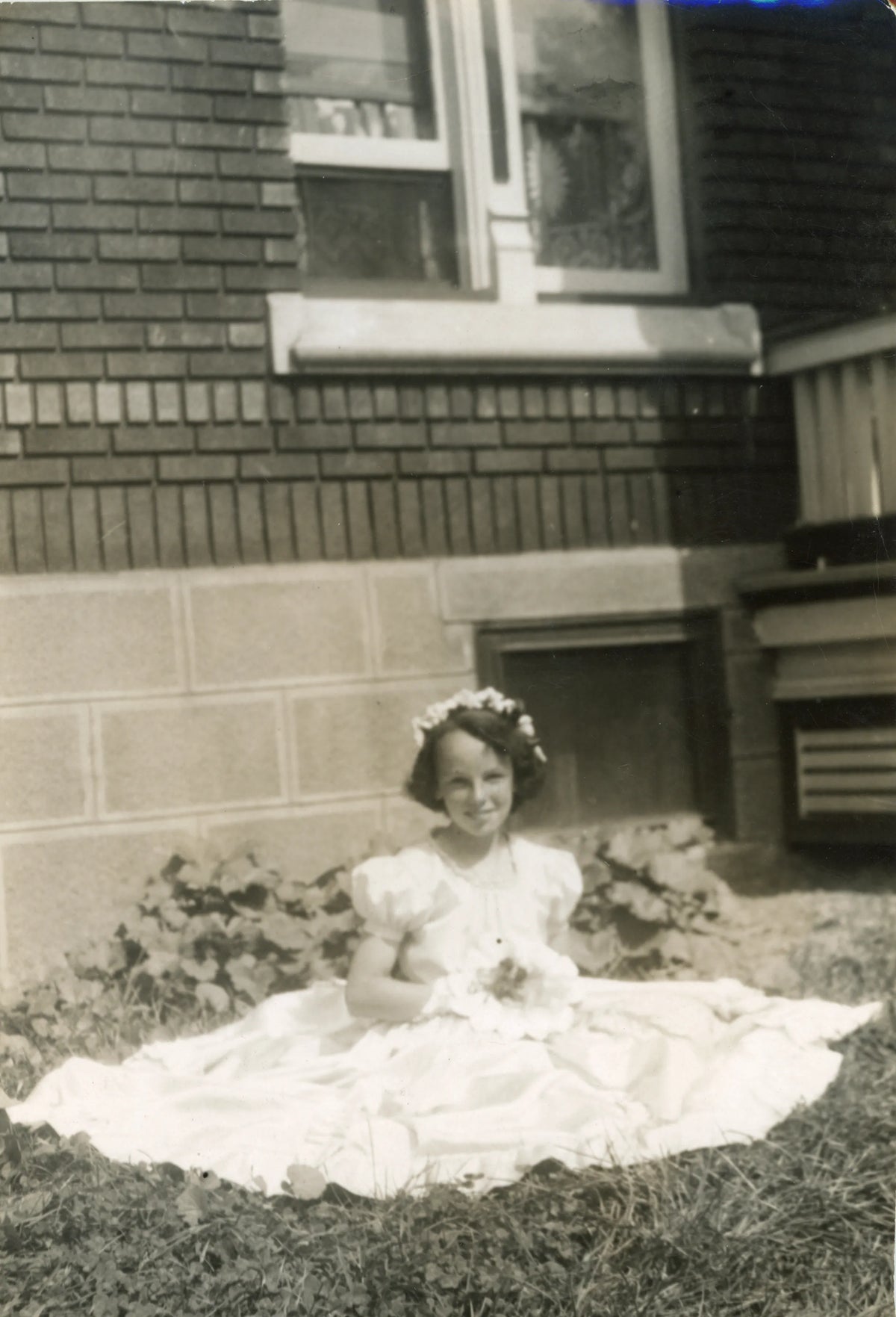 Noella en première communiante