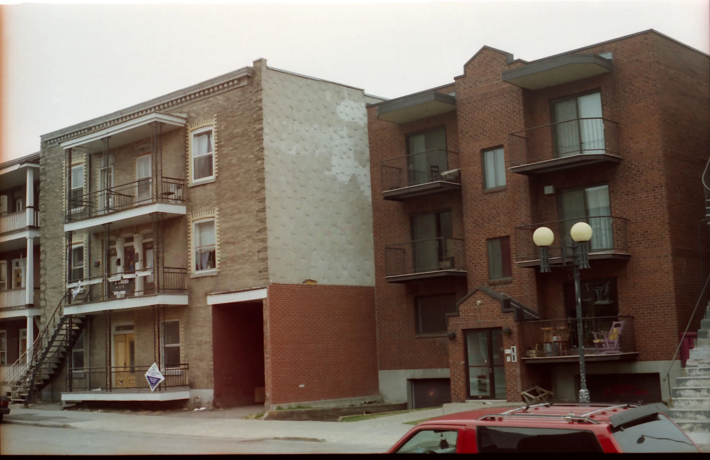 Triplex des 555-571 rue Cuvillier