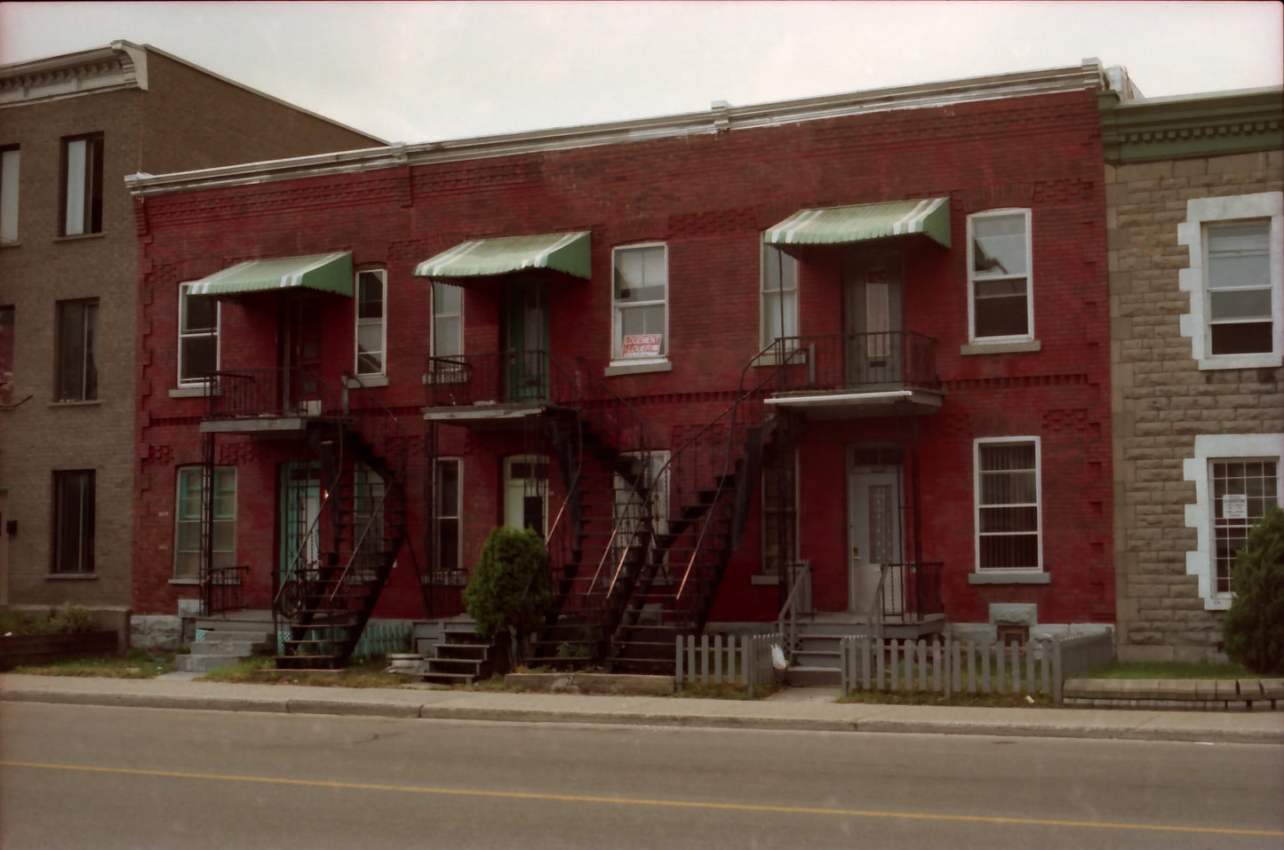 4625-4635 Ontario est