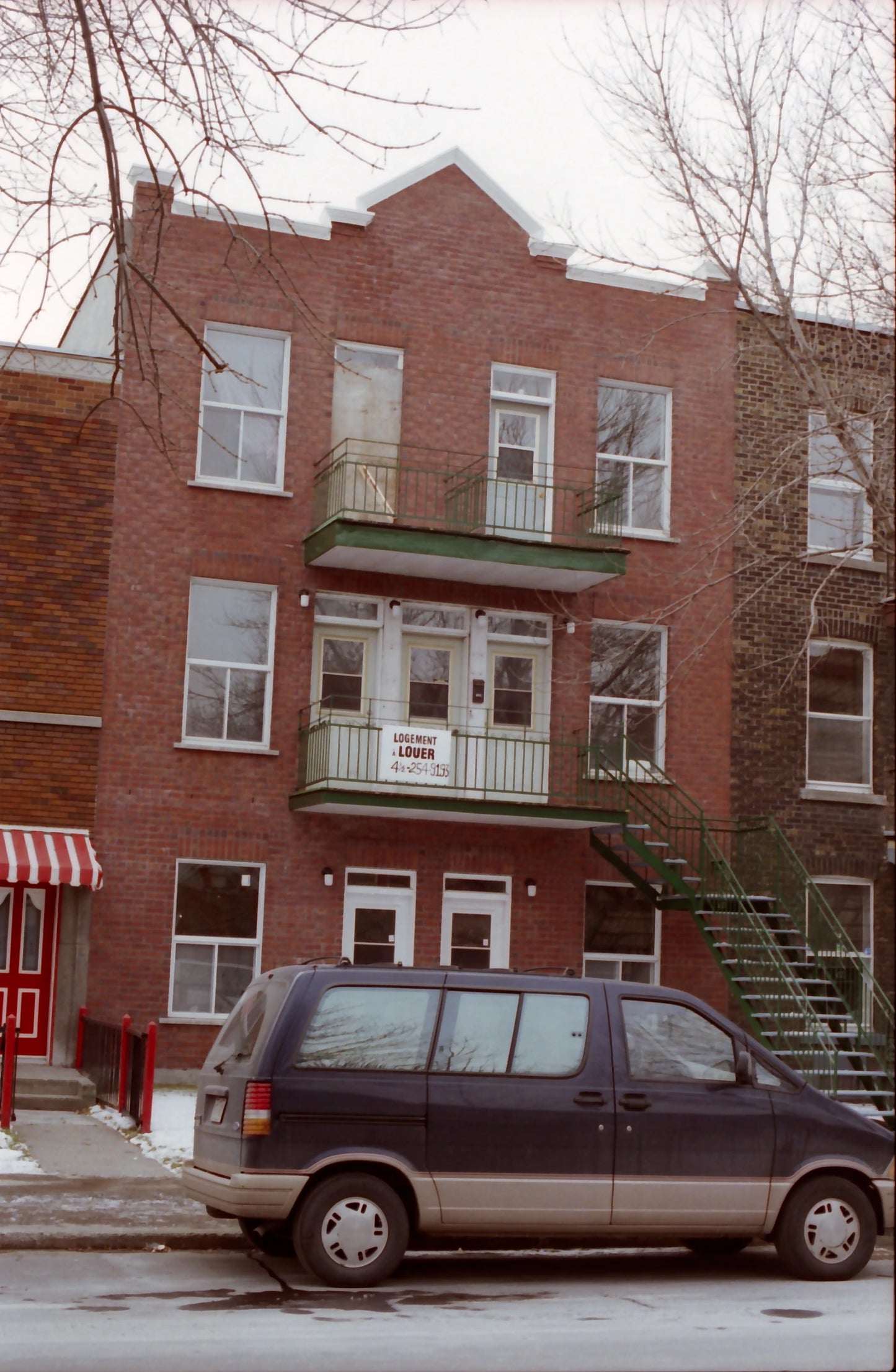 2522-2530 Leclaire
