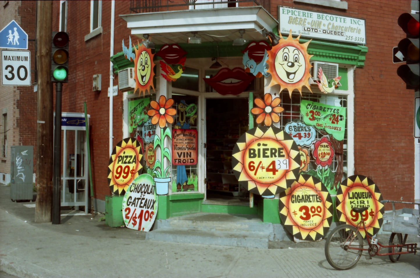 1487 Letourneux, dépanneur Bécotte