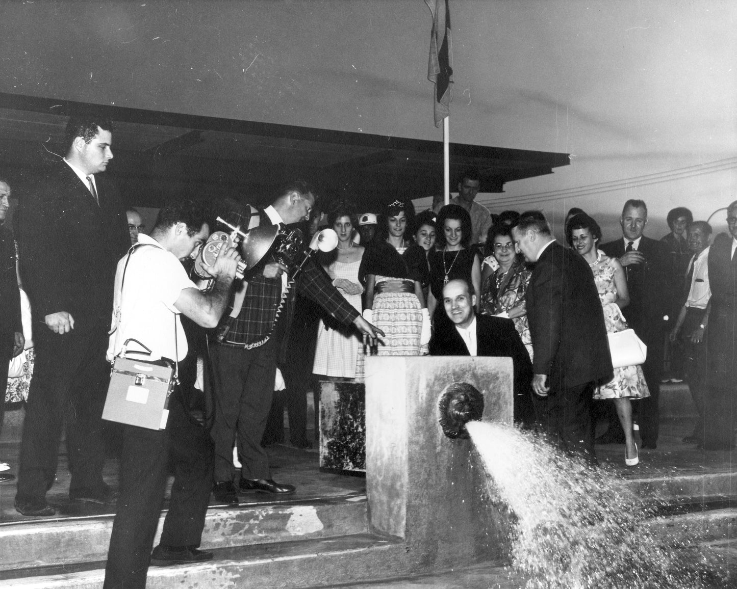 Inauguration de la piscine Taillon