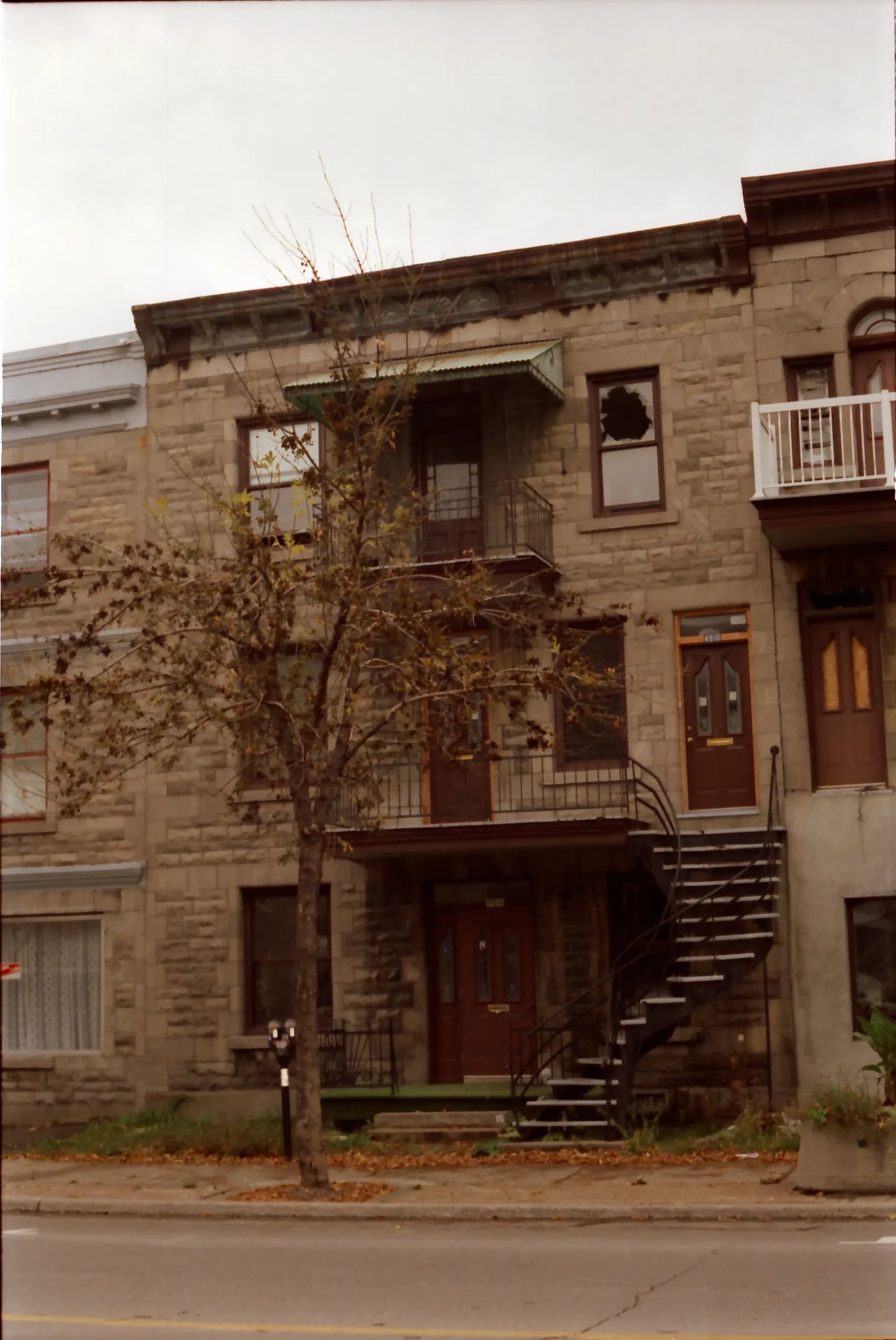 4910-4914 Ste-Catherine est