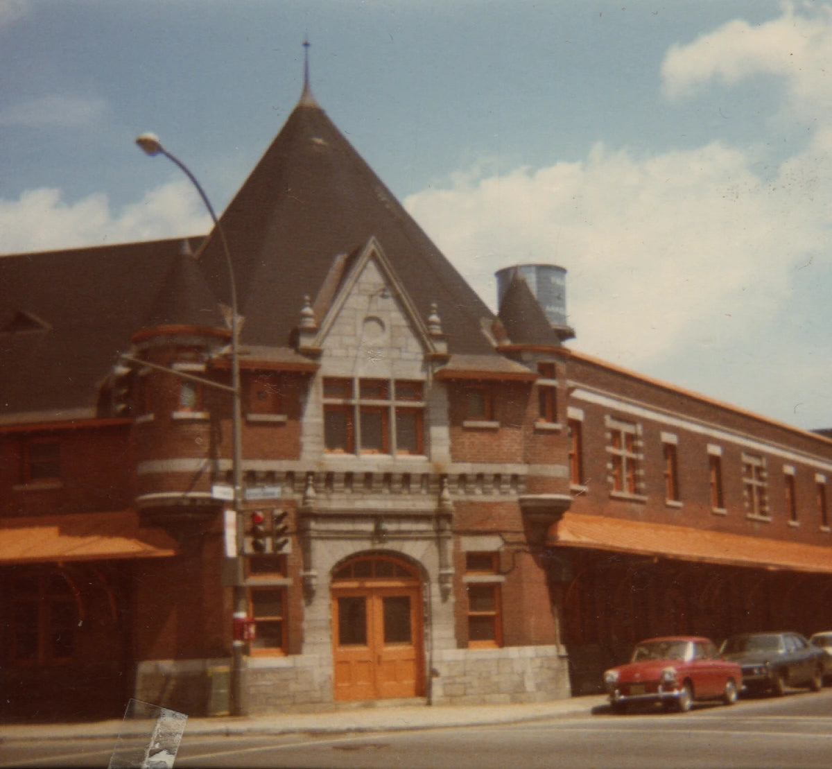 Montreal Tramways Co.