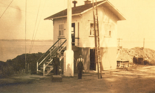Cabane près du fleuve