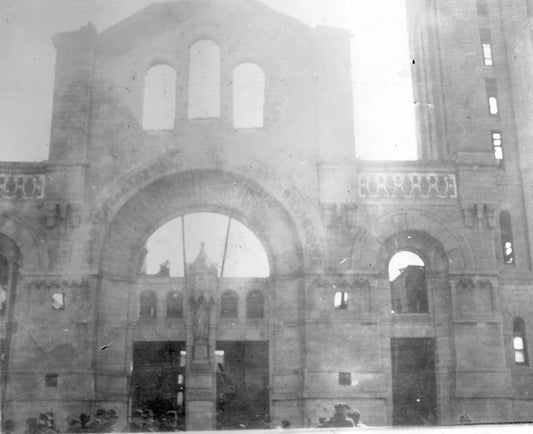 Incendie à l'église de la Nativité