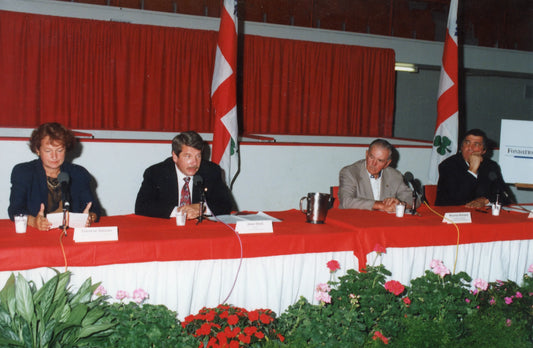 Conférence de presse à l'aréna Maurice-Richard