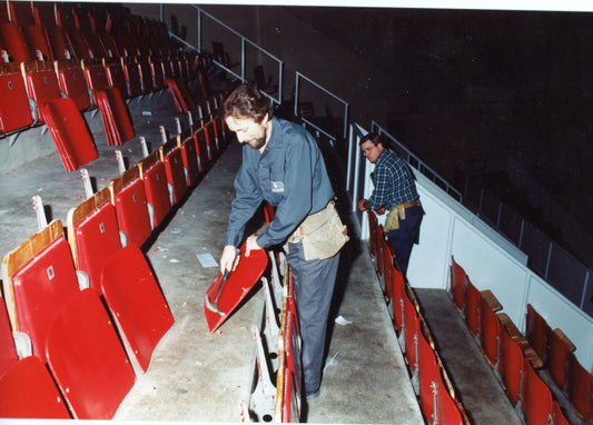Rénovation des sièges de l'aréna Maurice-Richard