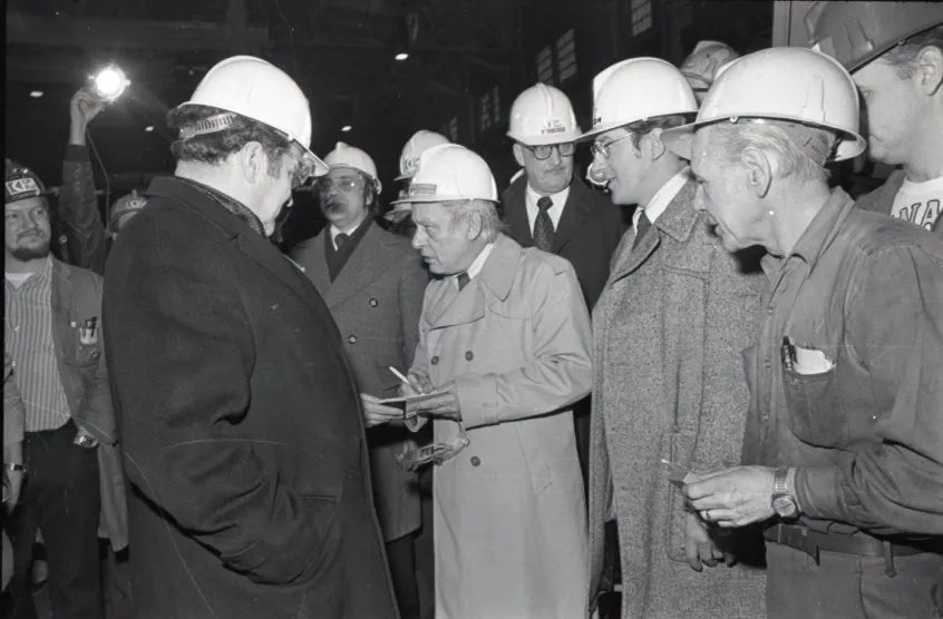René Lévesque visite le CP Rail