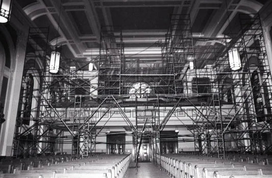 Restauration majeure de l'intérieur d'une église