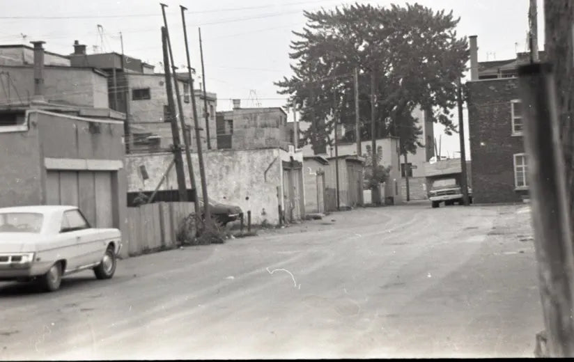 hangars et ruelle
