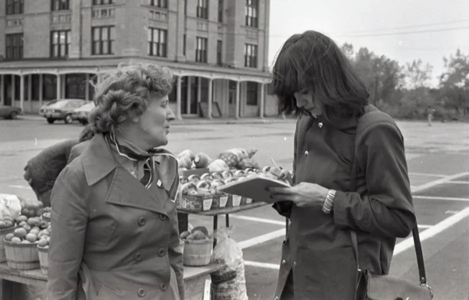 Journaliste au marché Maisonneuve