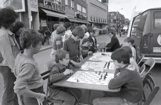 Partie d'échecs sur la Promenade Ontario