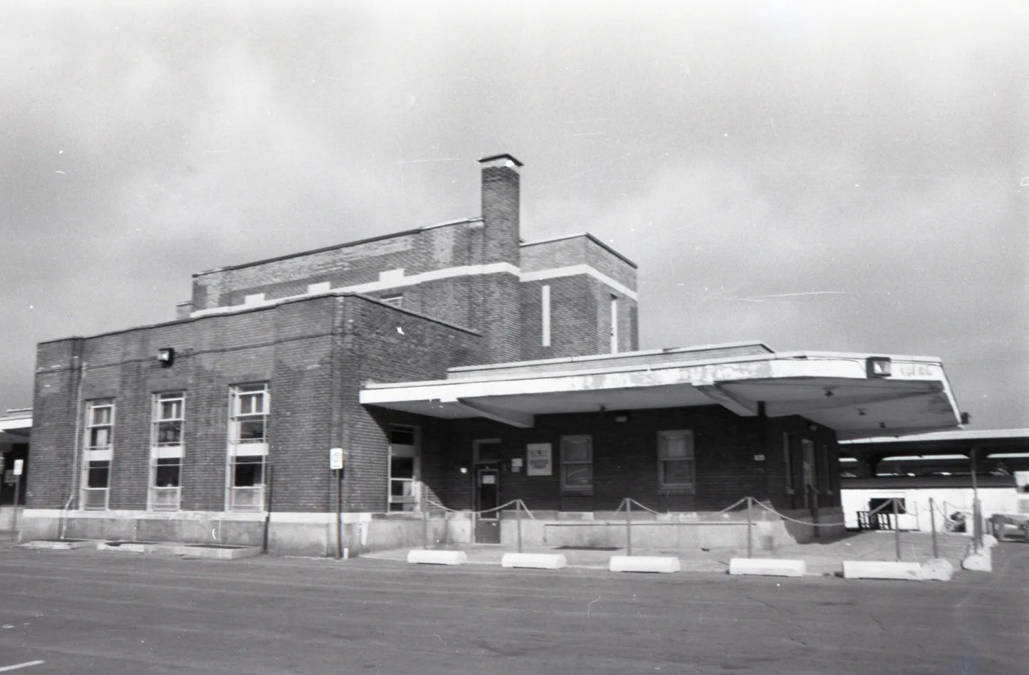 Bâtiment près du Marché Jean-Talon