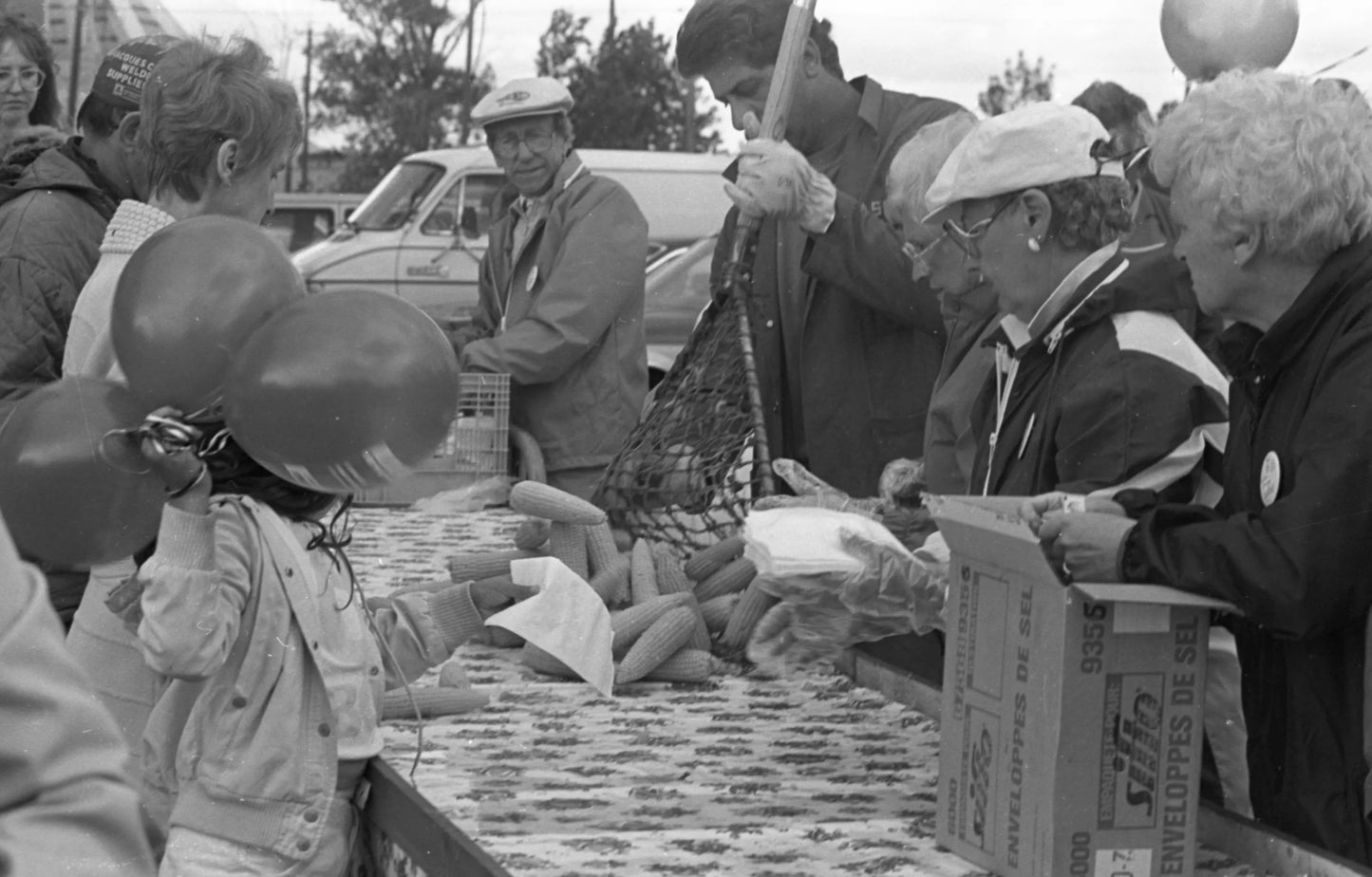 Épluchette au marché Maisonneuve