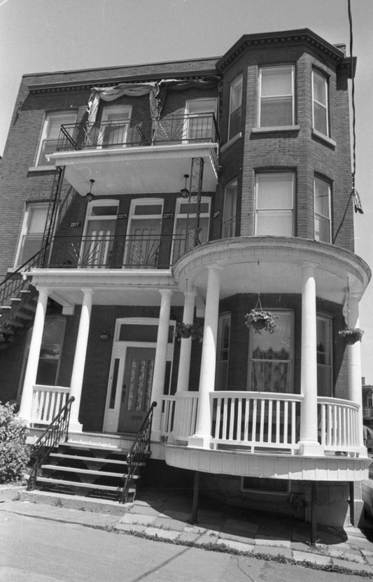 Triplex avec balcon