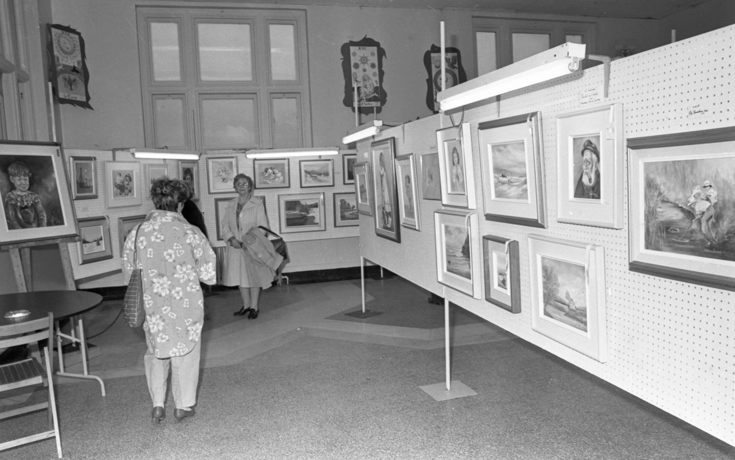 Exposition de peintures  au C.C.S.E