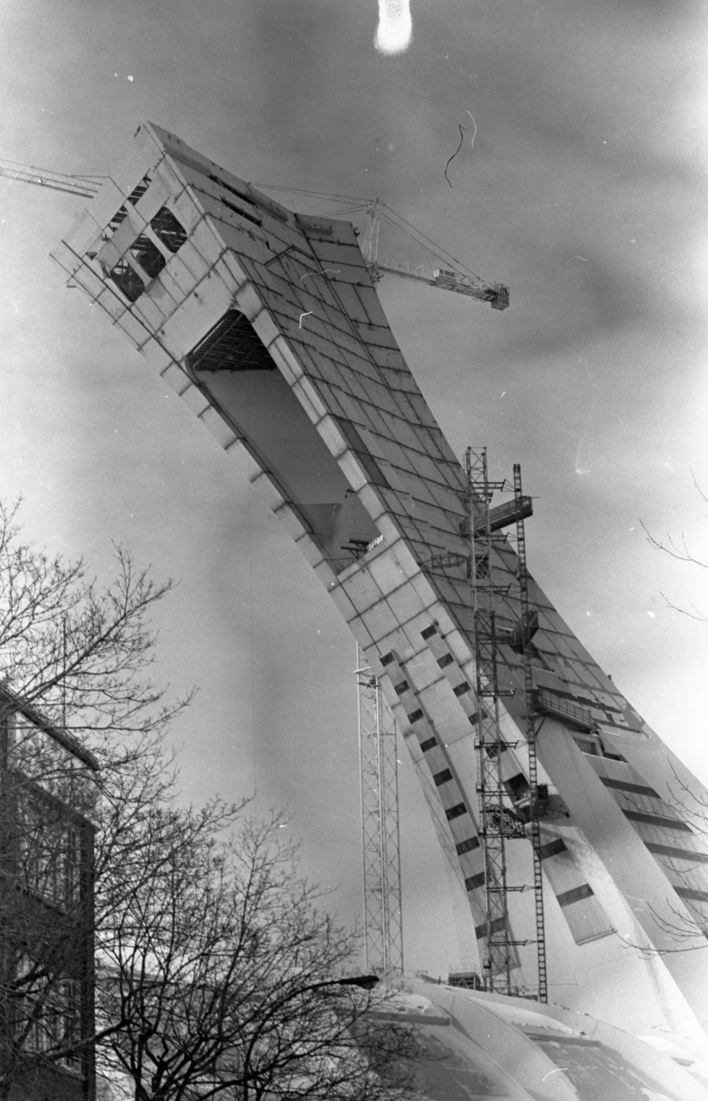 Mât du Stade Olympique