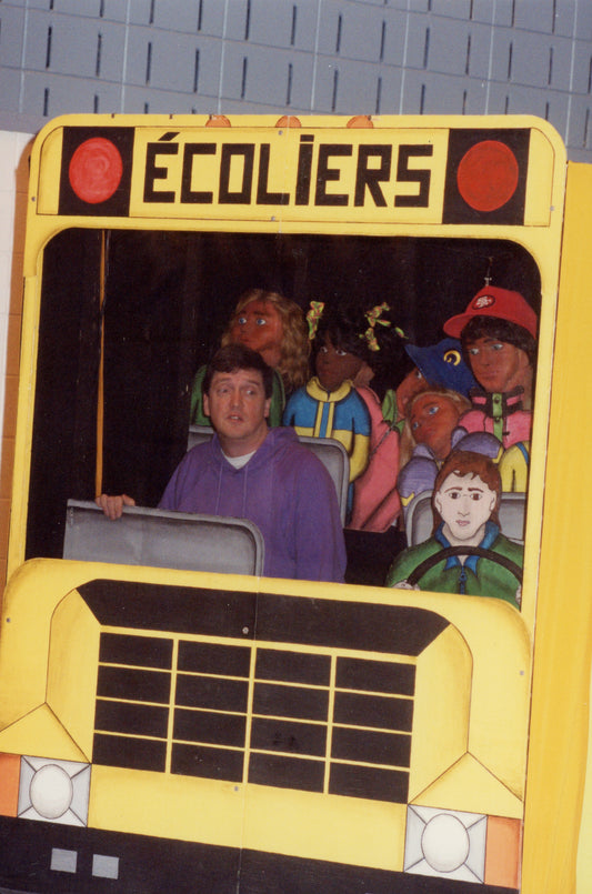 La troupe de théatre Bleu M'ajjjiiik à l'école St-Clément