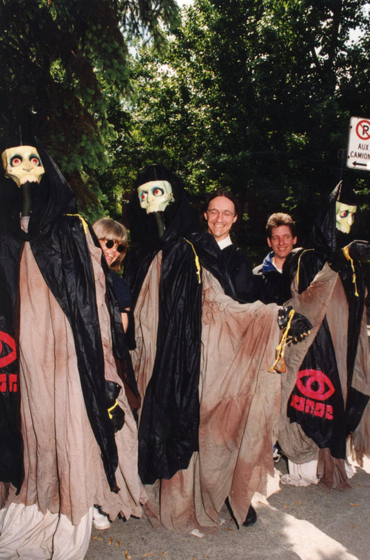 Groupe de manifestants contre une autoroute sur Notre-Dame