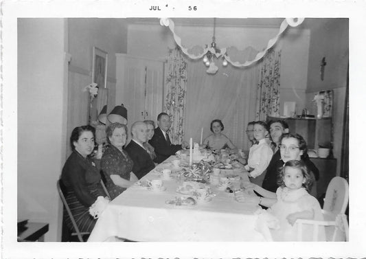 Repas de la famille Taillon