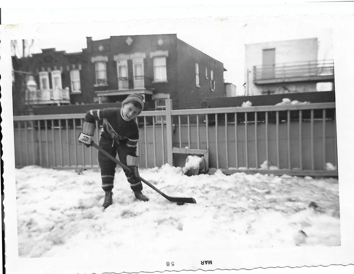 Gaëtan Taillon au hockey