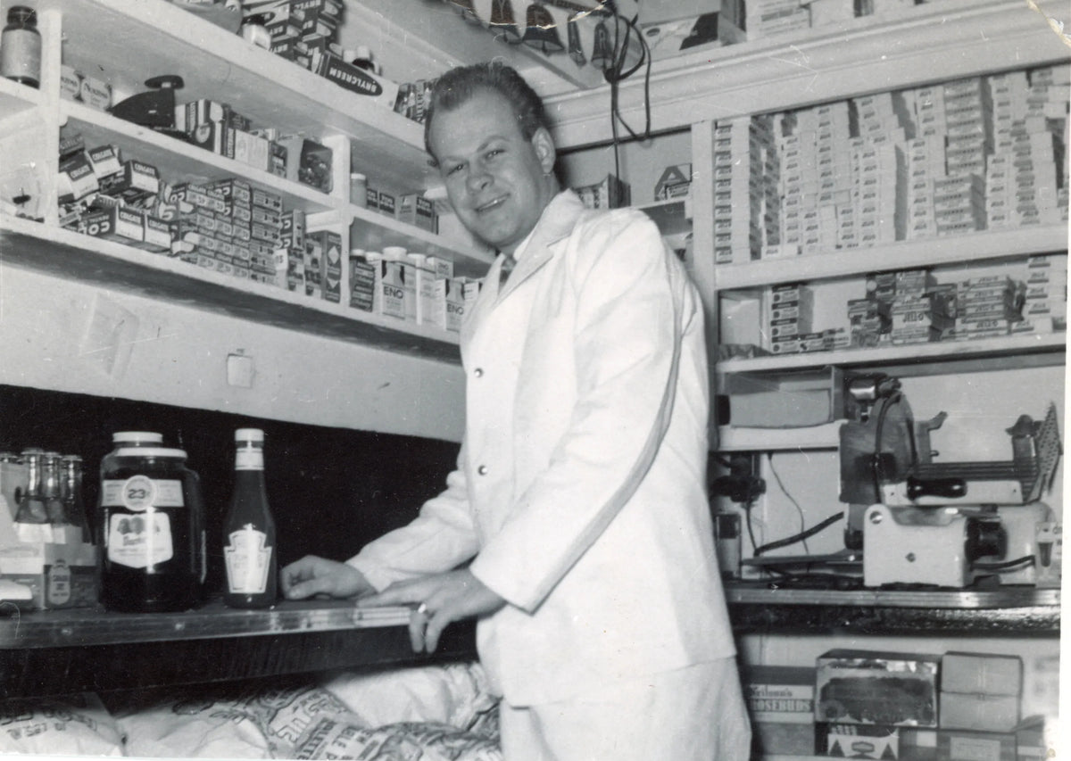 Pierre Riel Épicerie Riel – Atelier d'histoire MHM