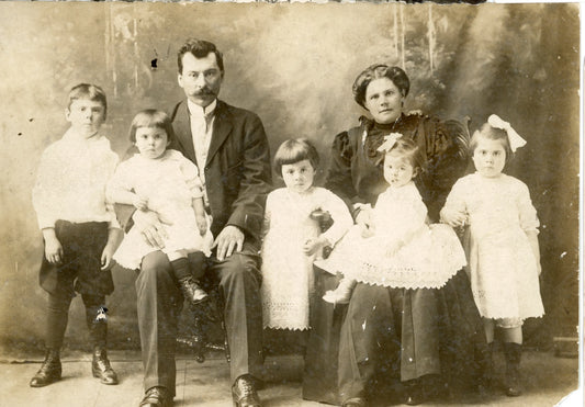 Famille Charbonneau en 1911