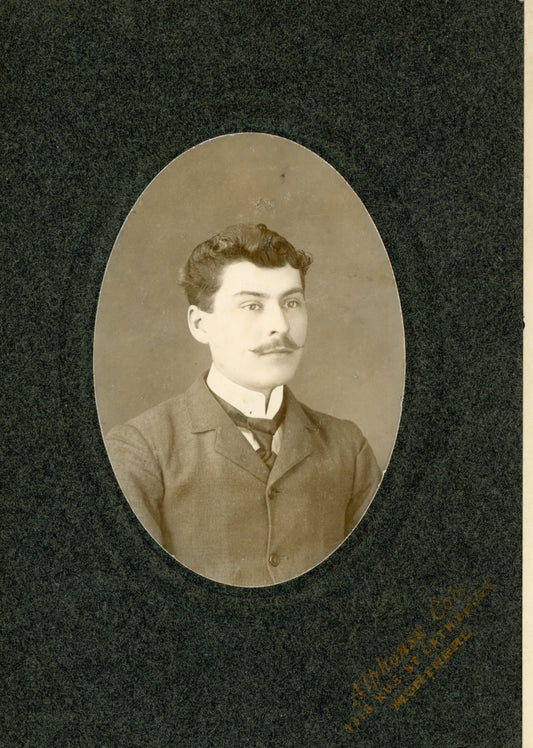 Portrait d'Émile Charbonneau