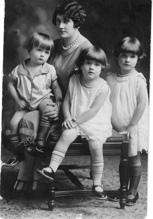 Mère et ses enfants