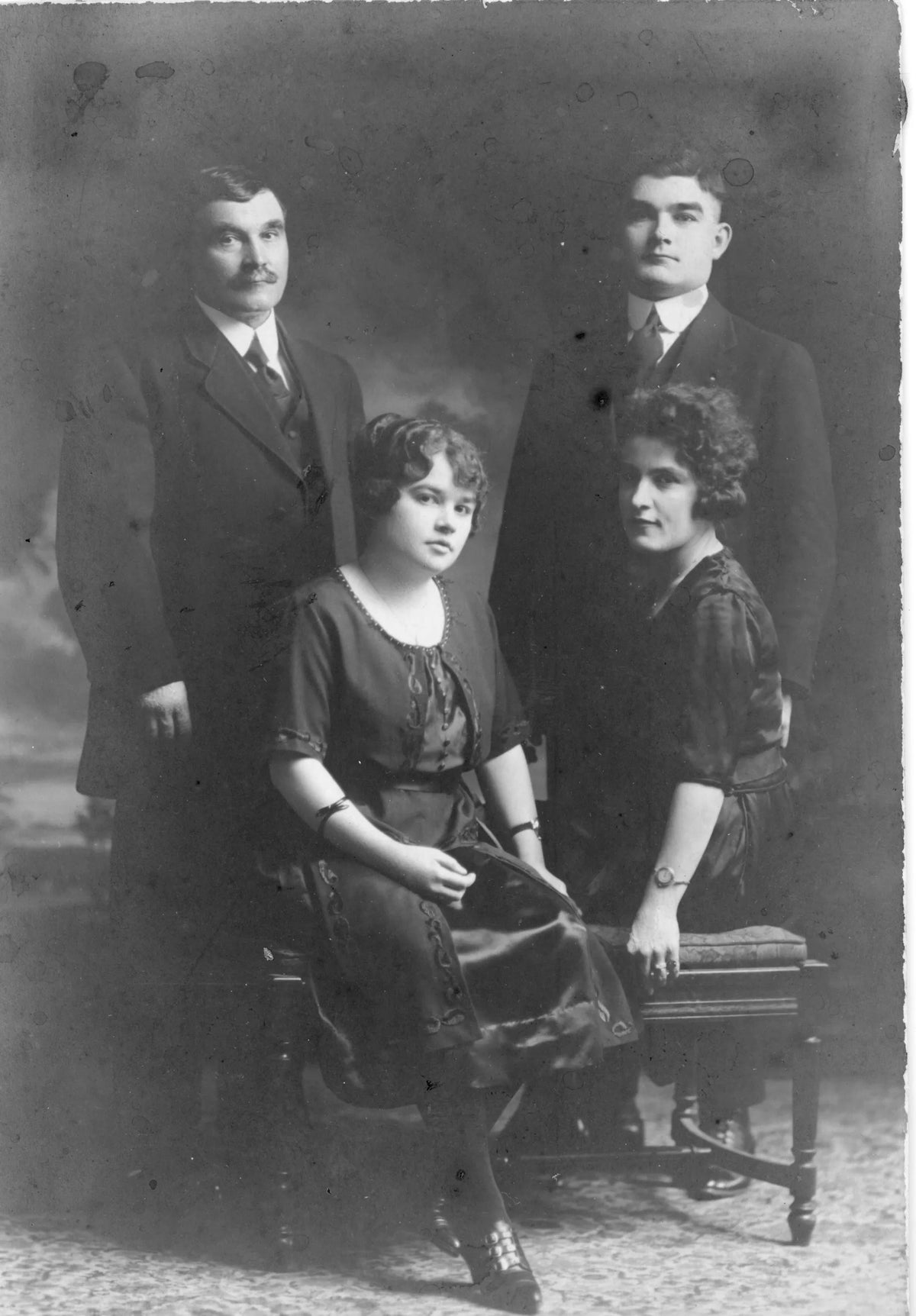 Georges Chassé sr. avec filles et fils