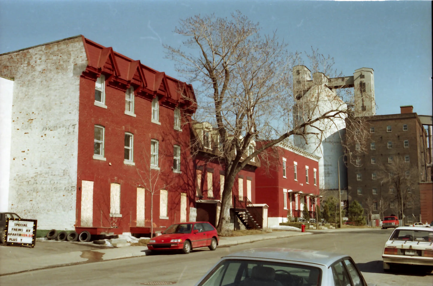 Bâtiments du 553 et 561 av. Jeanne d'Arc