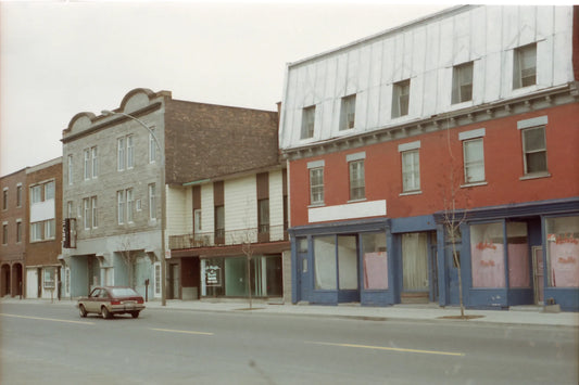 Ensemble immobilier et commercial des 3231-3265 rue Sainte-Catherine E.
