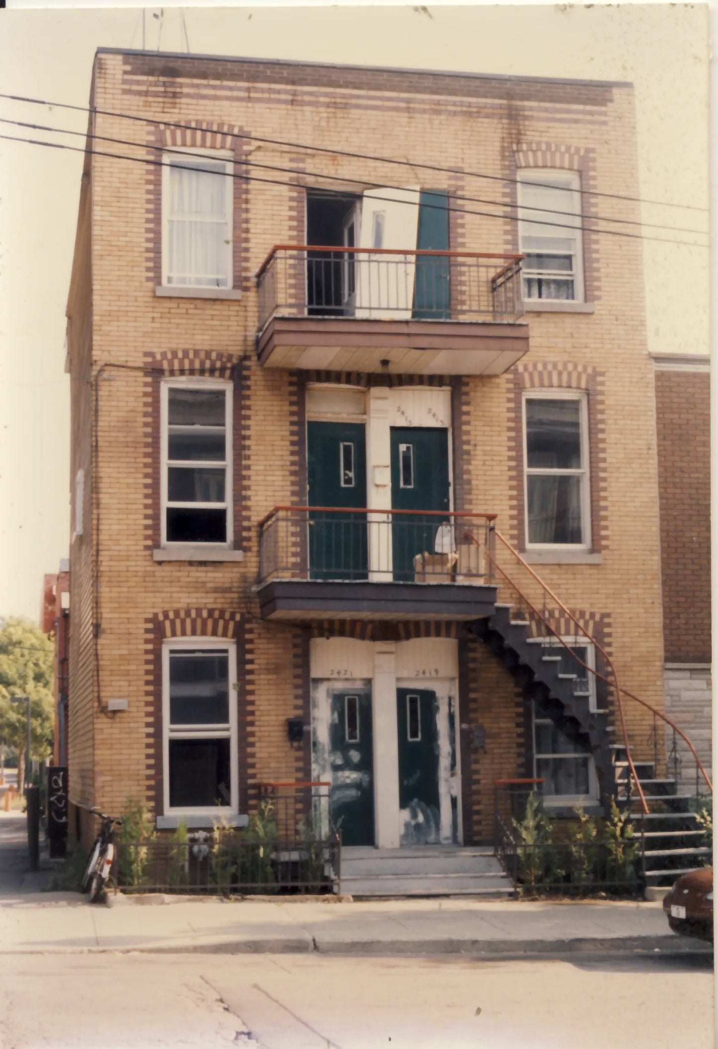 2413-2421 Joliette