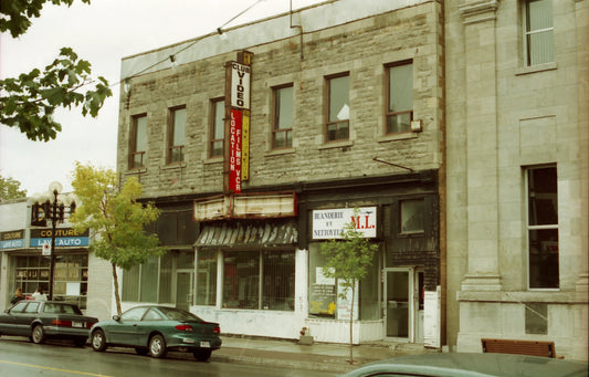 4258 Ontario est
