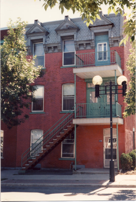 1716-1720 St-Germain