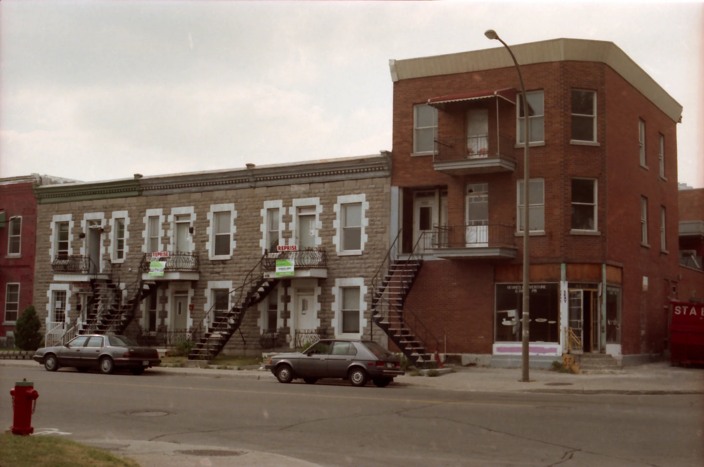 4639-4649 Ontario est