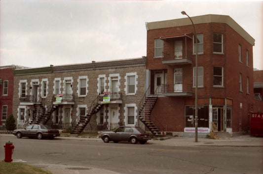 4639-4649 Ontario est
