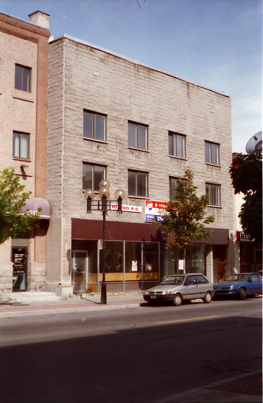4221 Ontario est