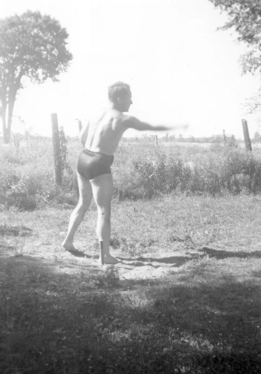 Portrait d'un homme en maillot de bain